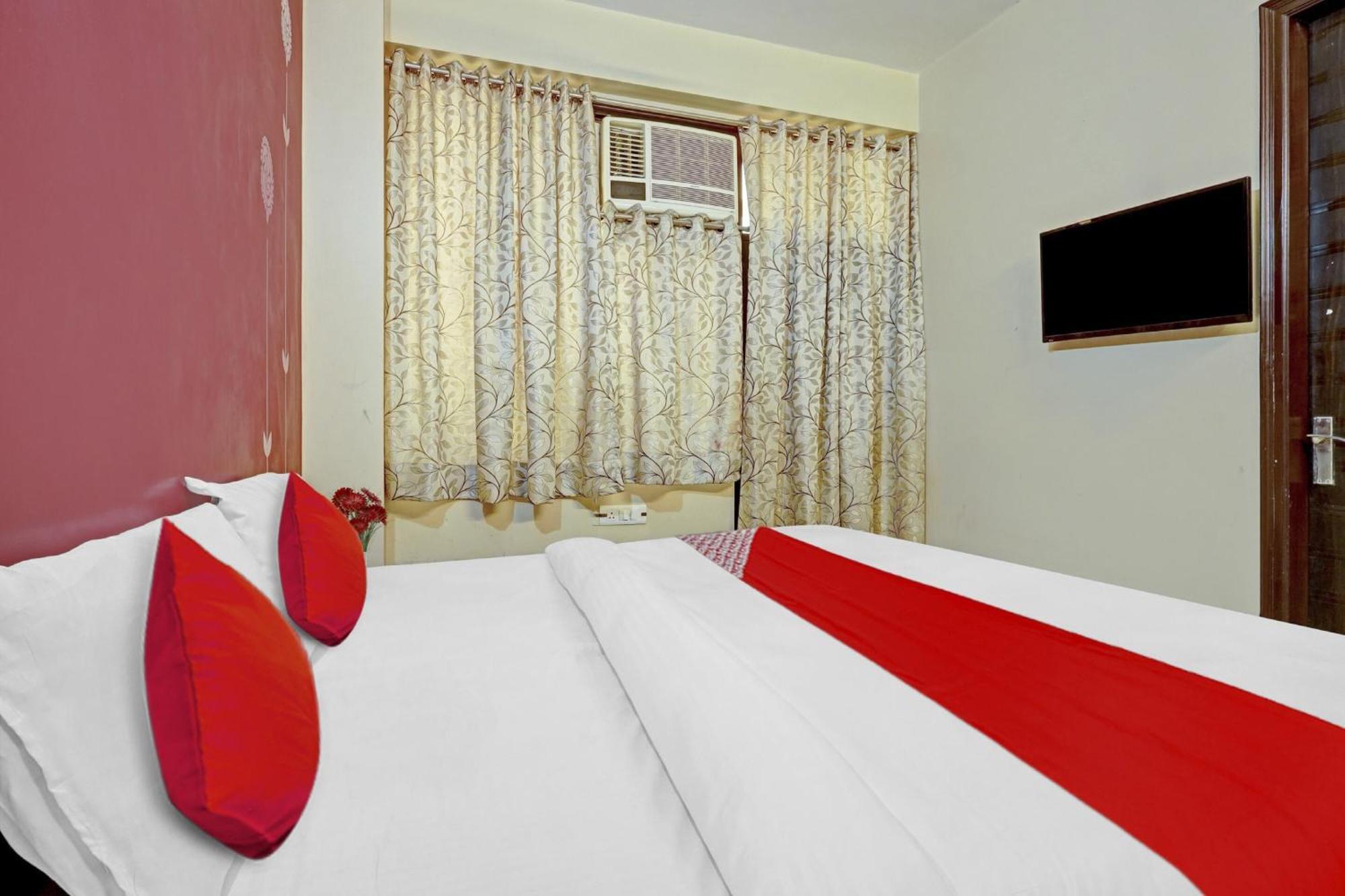 ניו דלהי Hotel O A.K Palace מראה חיצוני תמונה