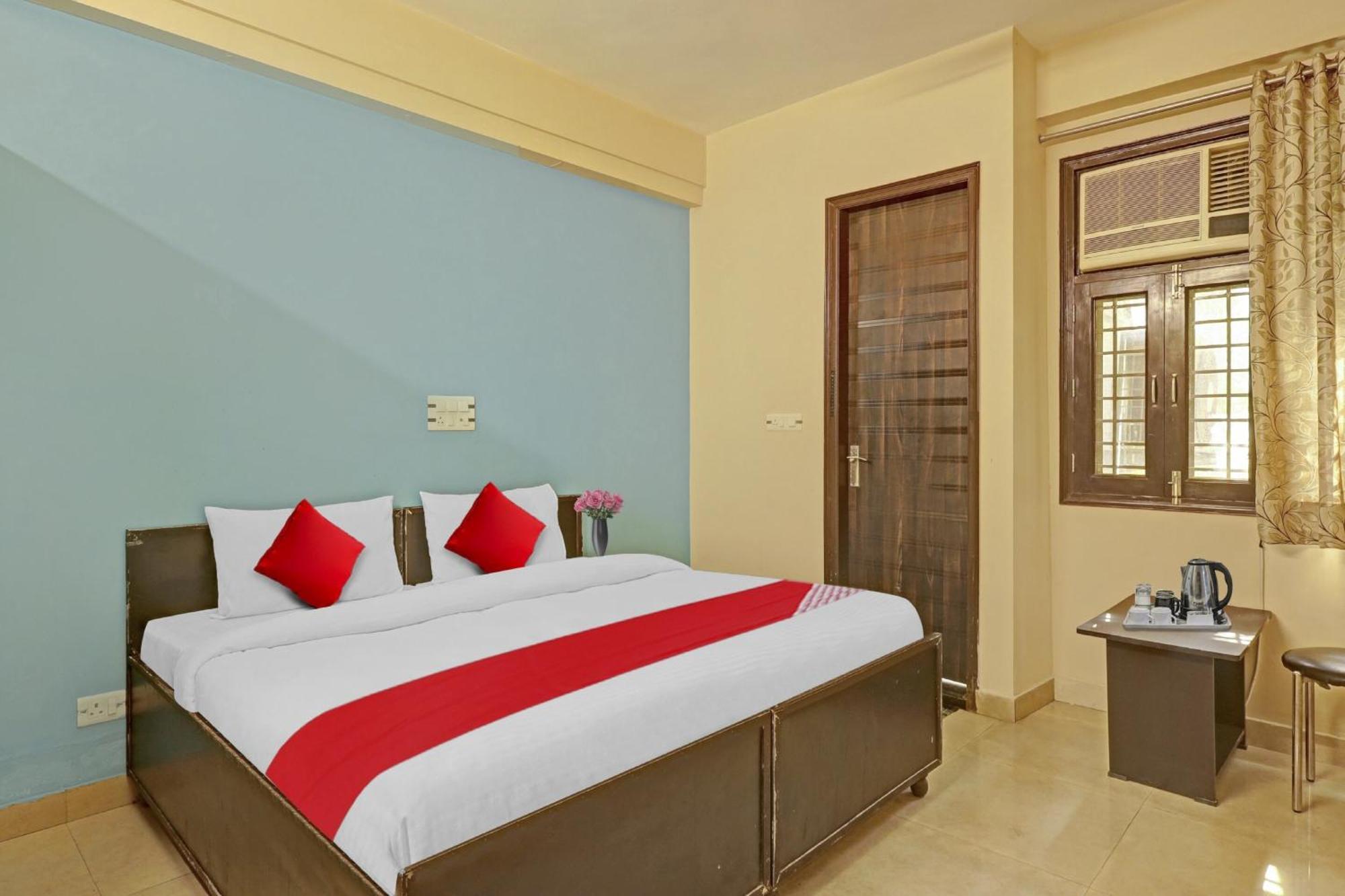 ניו דלהי Hotel O A.K Palace מראה חיצוני תמונה